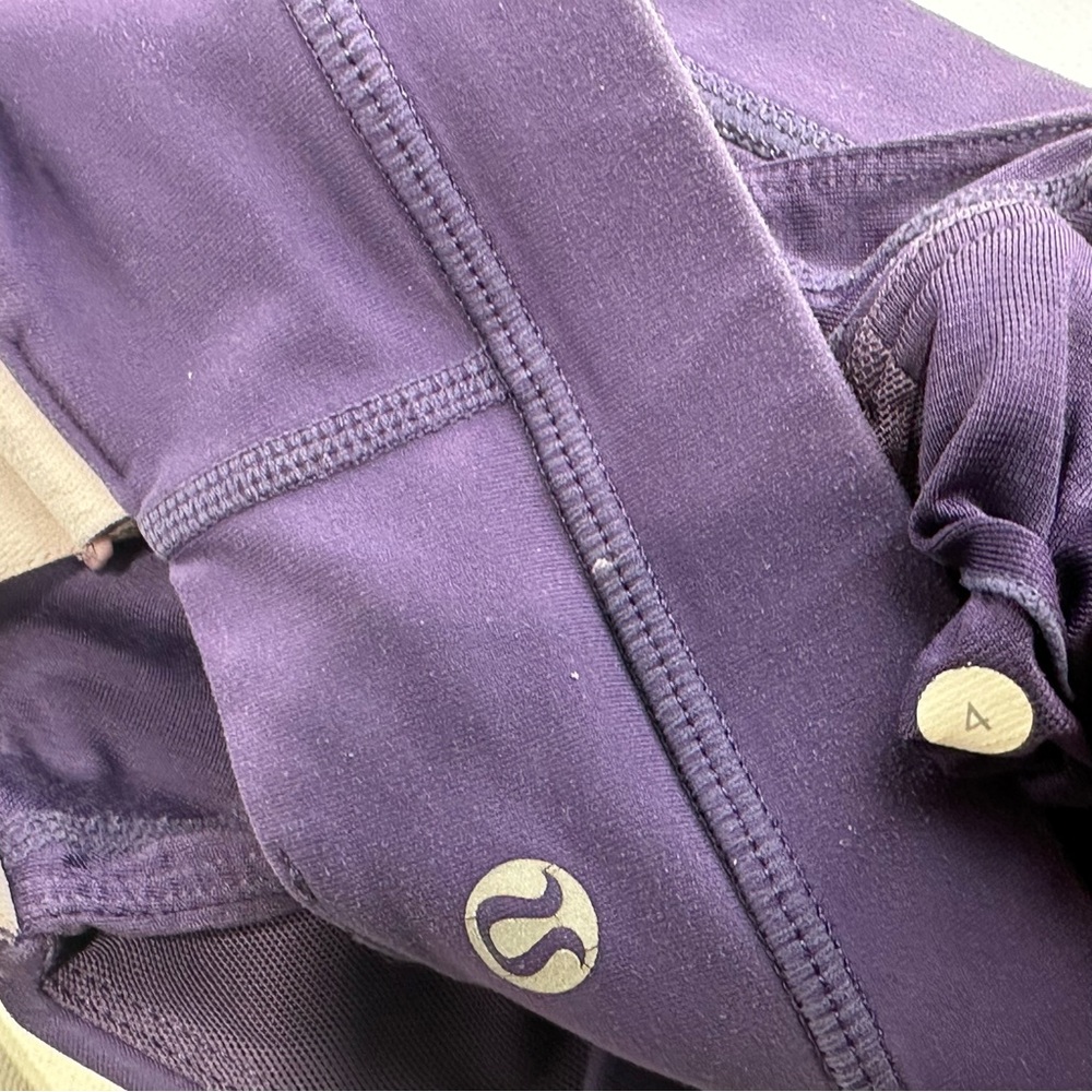 Lululemon Adjust Me Sports Bra Violet Purple Size 4 - Picture 4 of 6